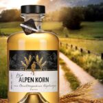 Flasche mit Bio Alpen Korn