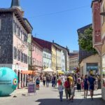Reges Treiben in der Marktstraße am Biosphärentag in Teisendorf