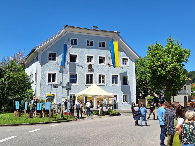 Bayerisches Amt für Waldgenetik in Teisendorf