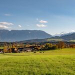 Blick von Sillersdorf zum Watzmann und zum Untersberg